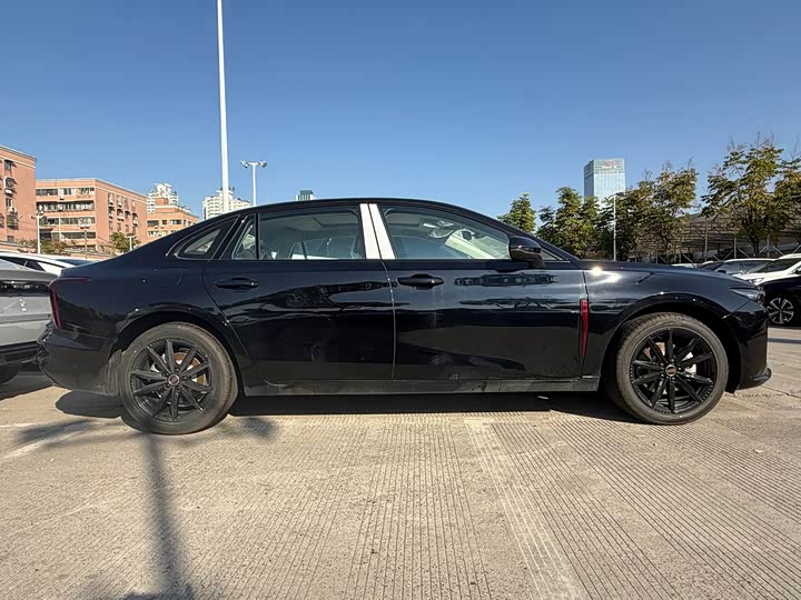 Фото 4 - Hongqi H5