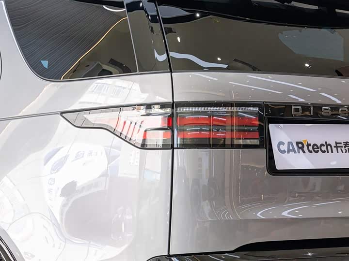 Фото 11 - Land Rover Discovery