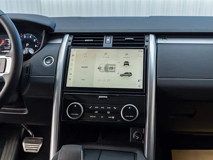 Фото 18 - Land Rover Discovery