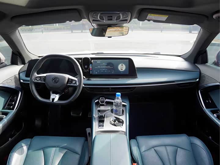 Фото 10 - MG Motor 7