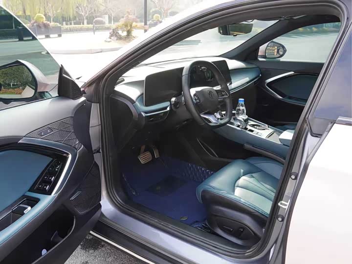 Фото 8 - MG Motor 7