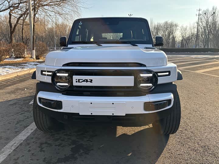 Фото 2 - Chery iCar V23