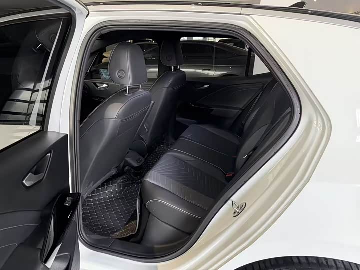 Фото 6 - Volkswagen ID.3