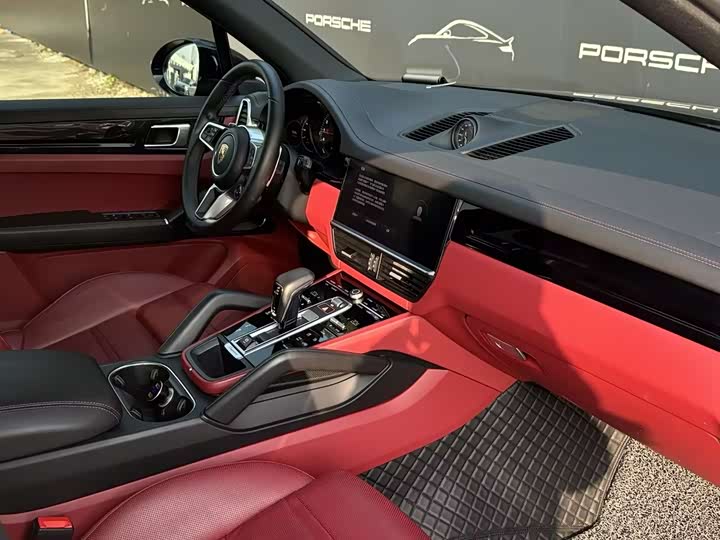 Фото 8 - Porsche Cayenne Hybrid