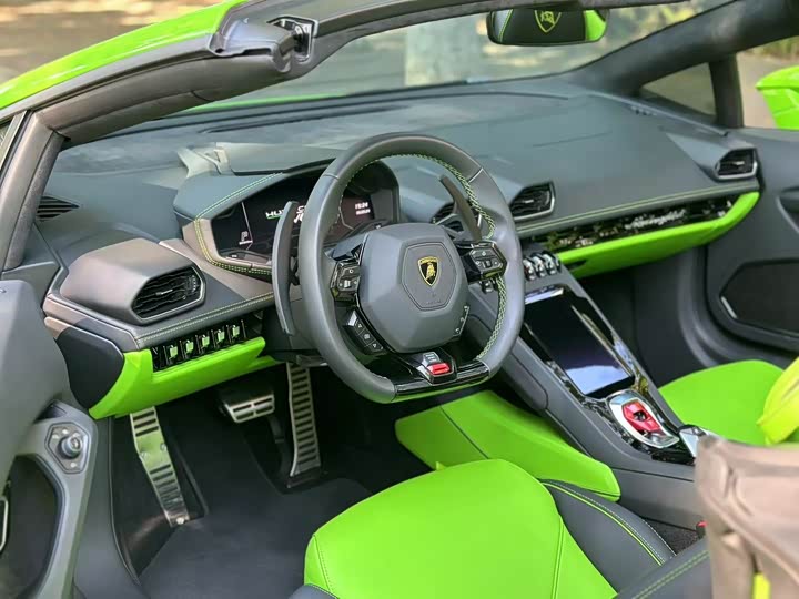 Фото 6 - Lamborghini Huracán