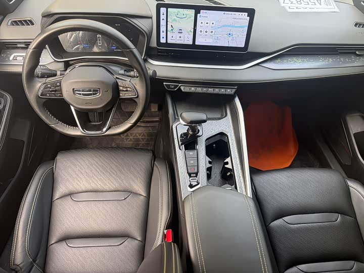 Фото 11 - Geely Preface