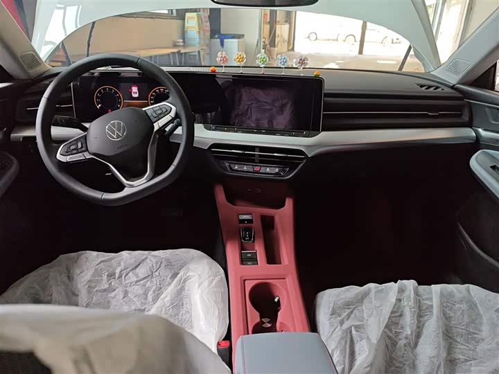 Фото 10 - Volkswagen Lamando L