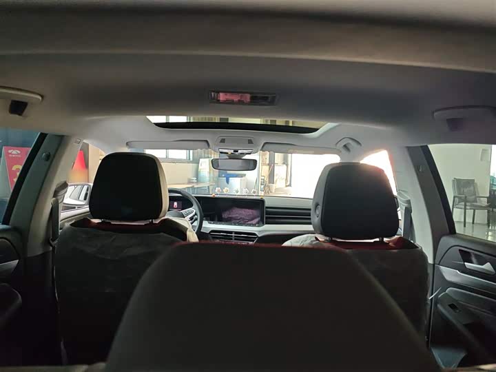 Фото 18 - Volkswagen Lamando L