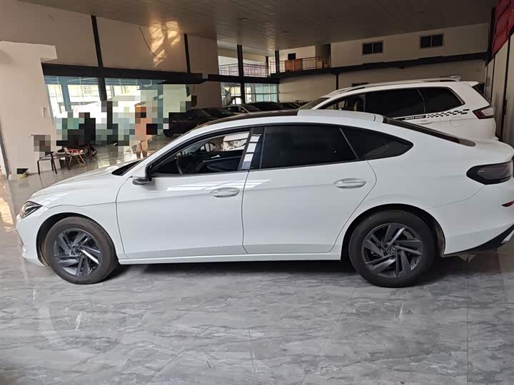 Фото 5 - Volkswagen Lamando L