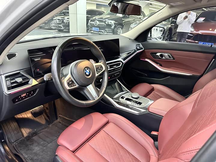 Фото 4 - BMW 3 Series