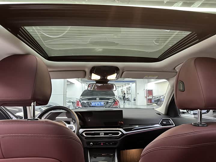 Фото 8 - BMW 3 Series