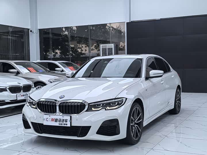 Фото 1 - BMW 3 Series