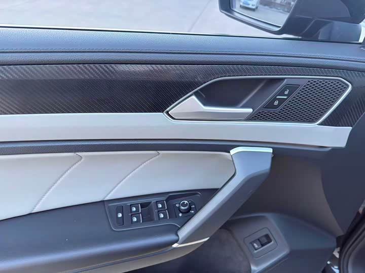 Фото 13 - Volkswagen Tayron