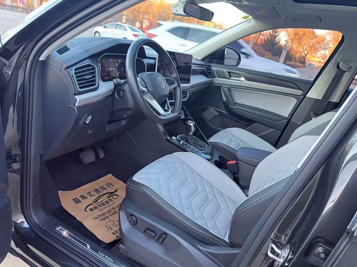 Фото 8 - Volkswagen Tayron