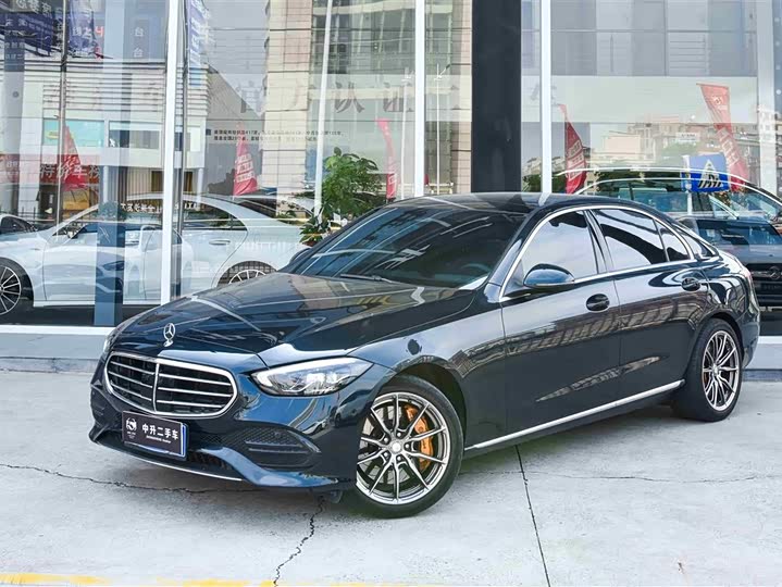 Фото 1 - Mercedes-Benz C-Class