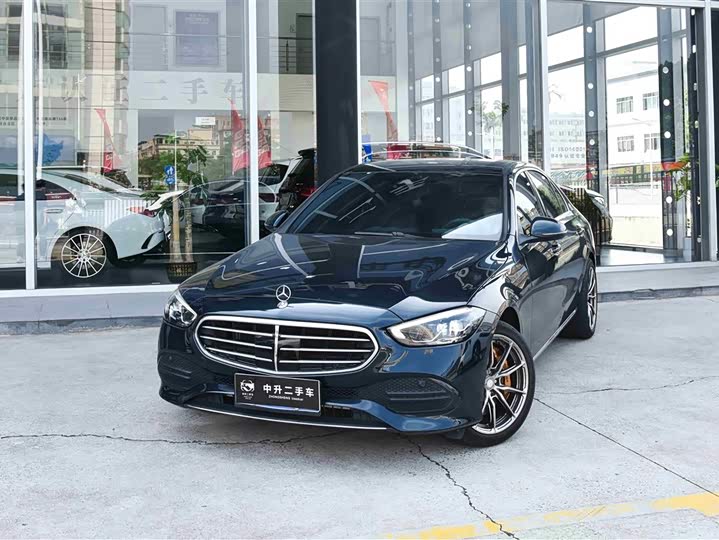 Фото 9 - Mercedes-Benz C-Class