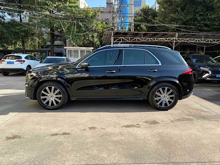 Фото 4 - Mercedes-Benz GLE-Class