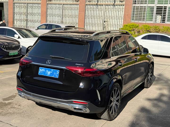 Фото 6 - Mercedes-Benz GLE-Class