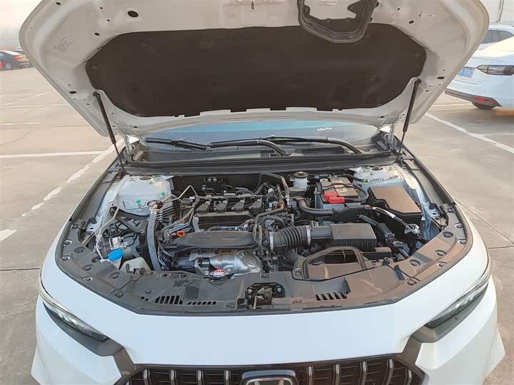 Фото 20 - Honda Inspire