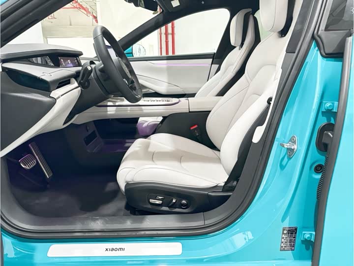 Фото 12 - Xiaomi SU7