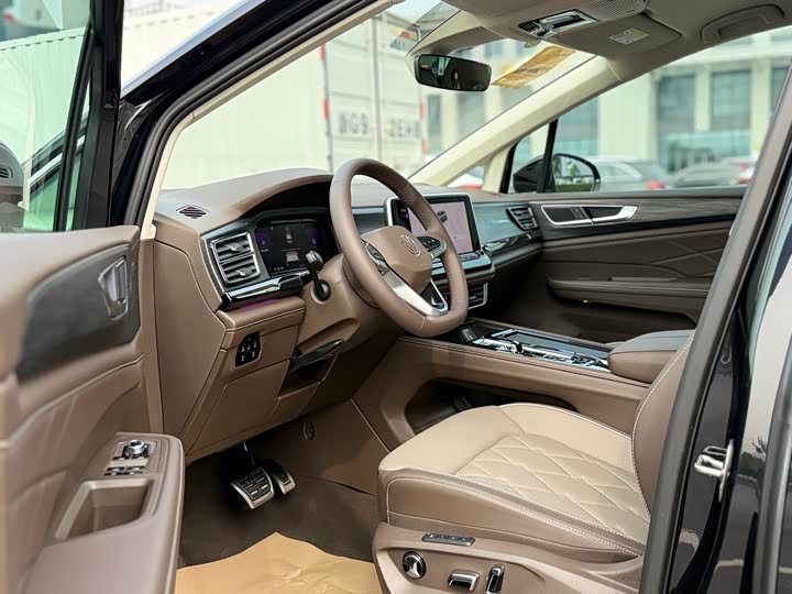 Фото 10 - Volkswagen Viloran