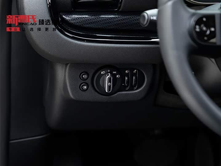 Фото 19 - Mini Clubman