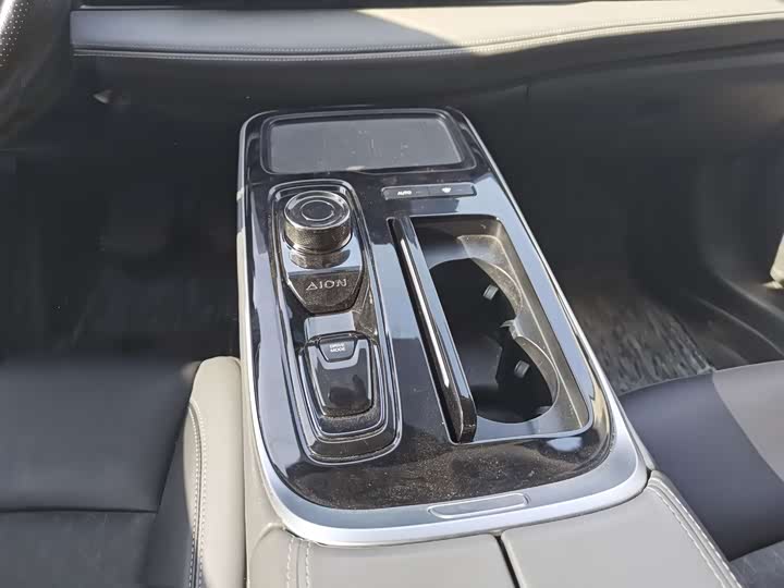 Фото 13 - GAC Aion S Plus