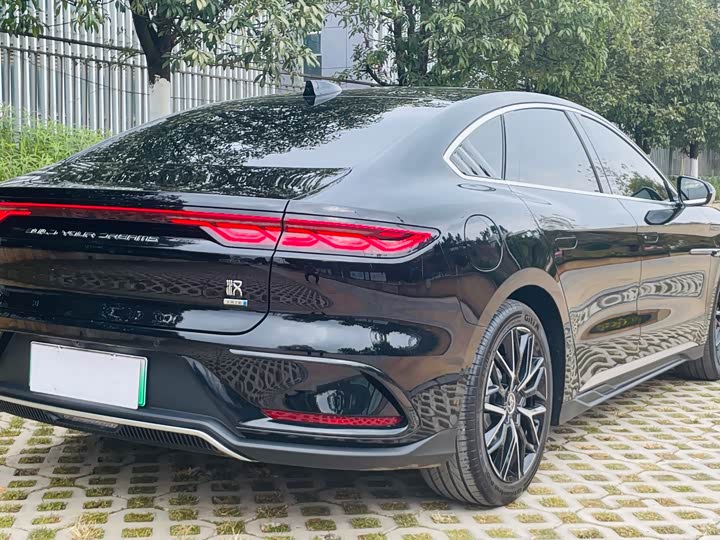 Фото 5 - BYD Han