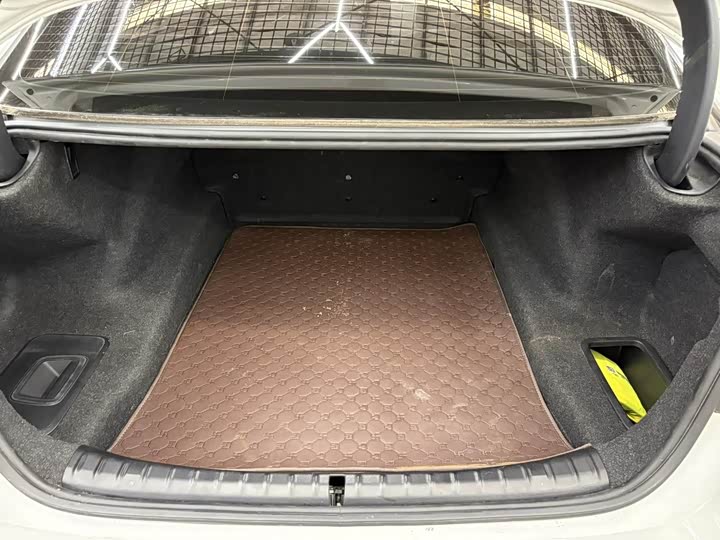 Фото 24 - BMW 5 Series