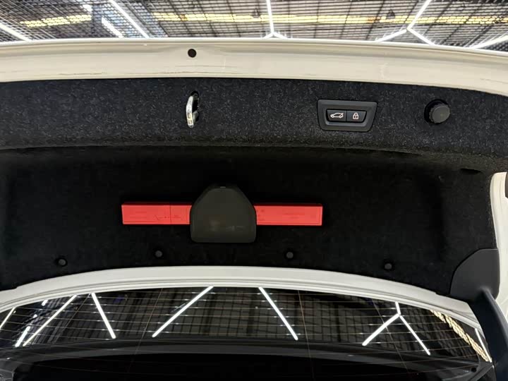 Фото 29 - BMW 5 Series