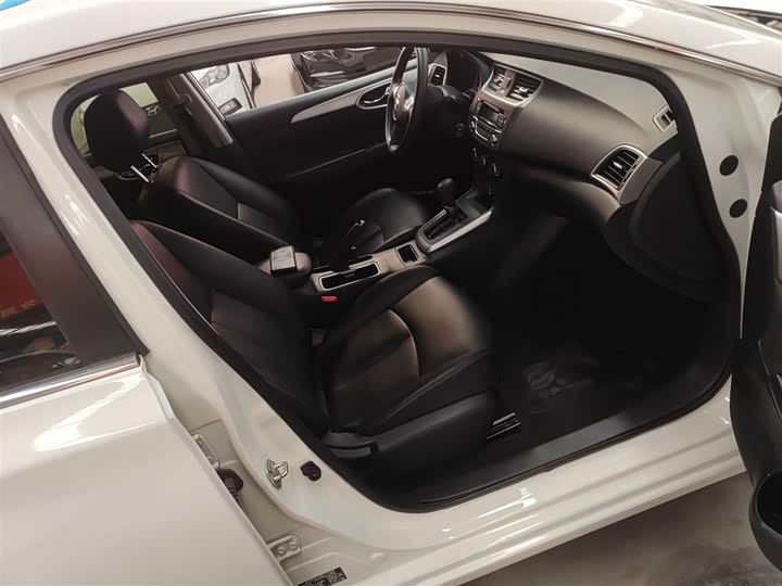 Фото 25 - Nissan Sylphy