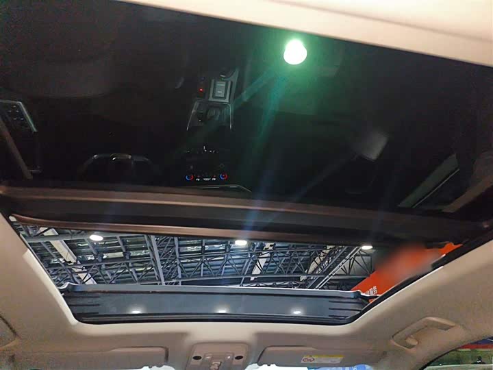 Фото 18 - Audi Q3