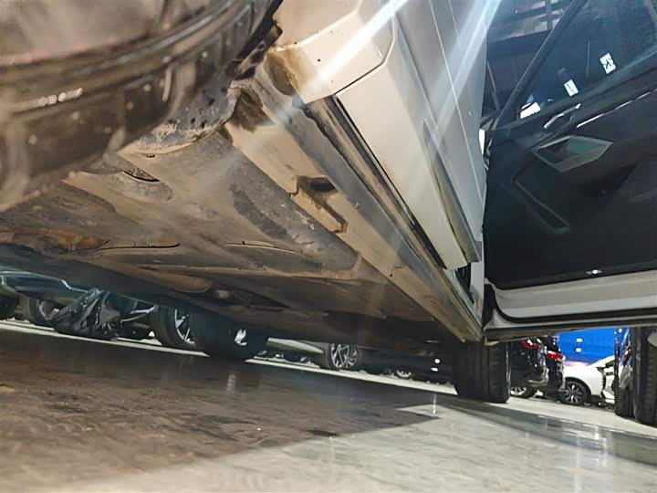 Фото 21 - Audi Q3