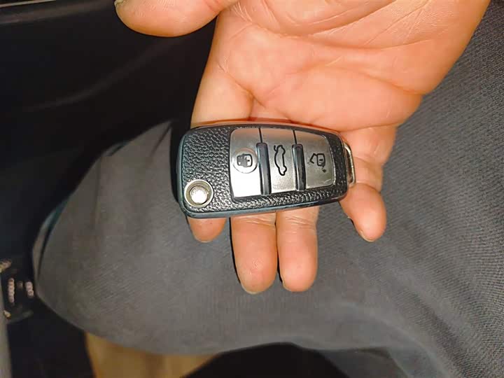 Фото 9 - Audi Q3