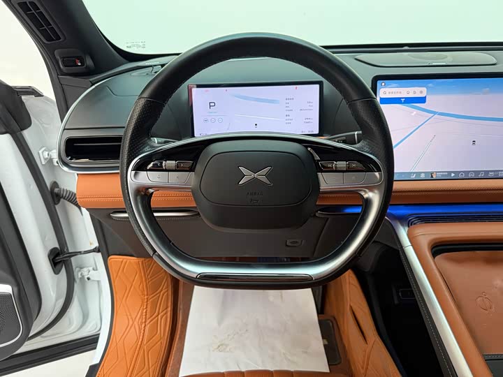 Фото 12 - XPeng G9