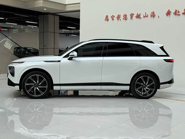 Фото 4 - XPeng G9