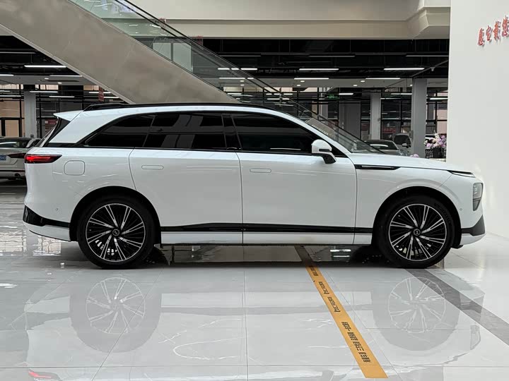 Фото 8 - XPeng G9