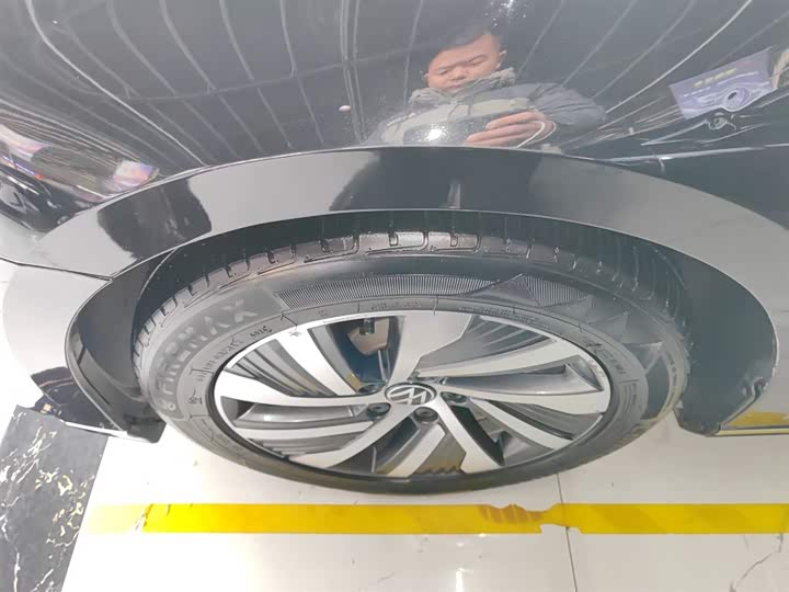 Фото 23 - Volkswagen Magotan GTE Hybrid