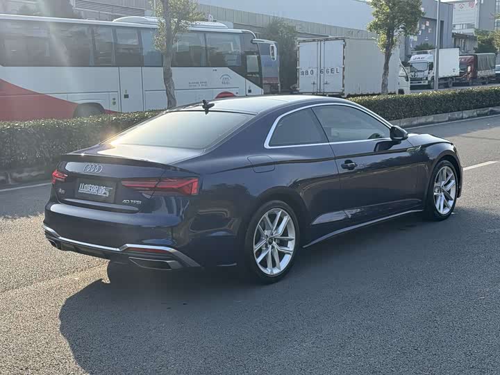 Фото 4 - Audi A5