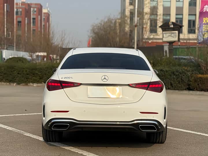 Фото 9 - Mercedes-Benz C-Class