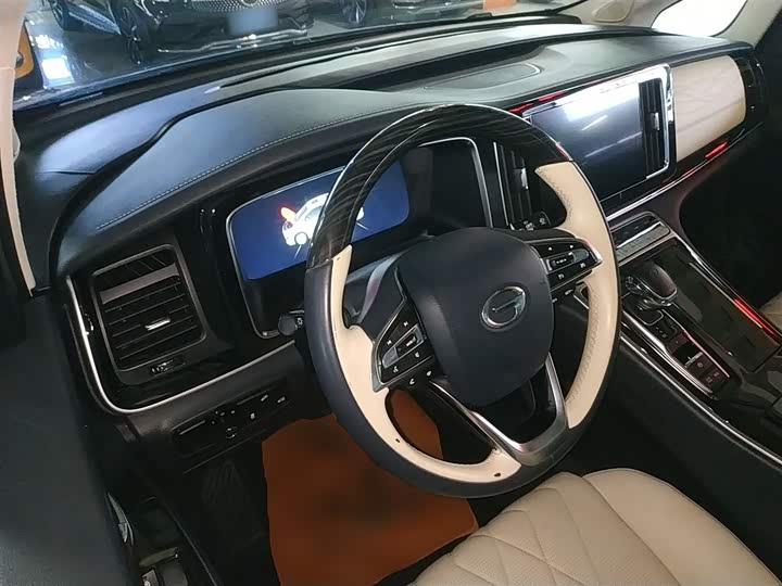 Фото 11 - GAC Trumpchi M8