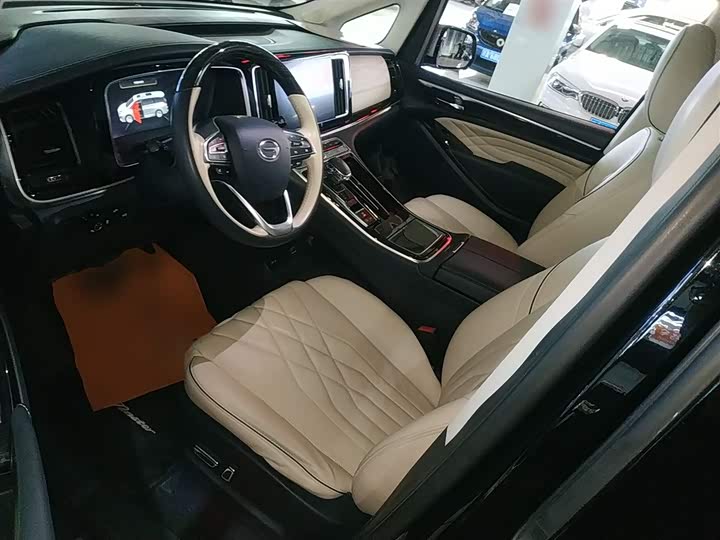 Фото 15 - GAC Trumpchi M8