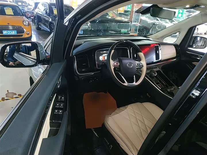 Фото 16 - GAC Trumpchi M8