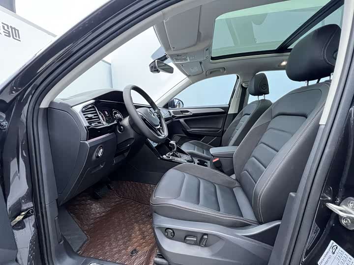 Фото 11 - Volkswagen Tayron