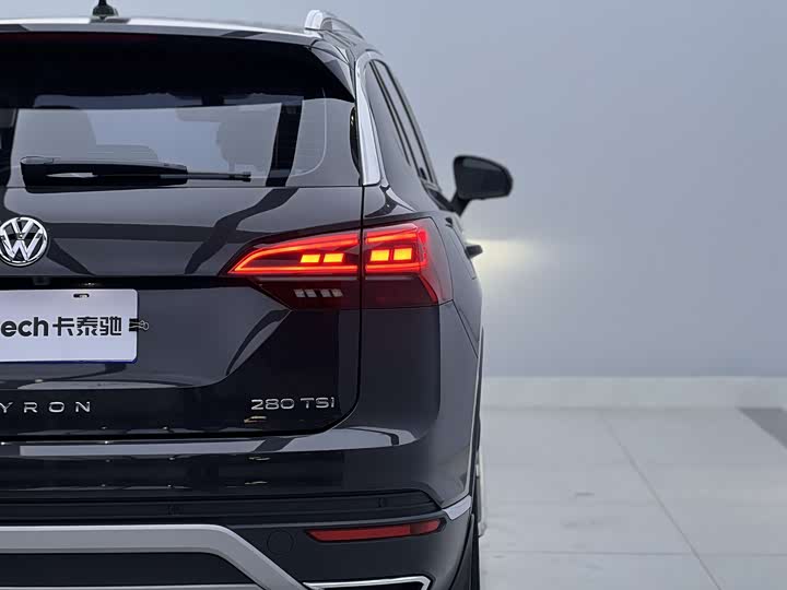 Фото 6 - Volkswagen Tayron