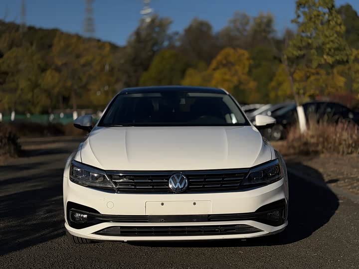 Фото 2 - Volkswagen Lamando L