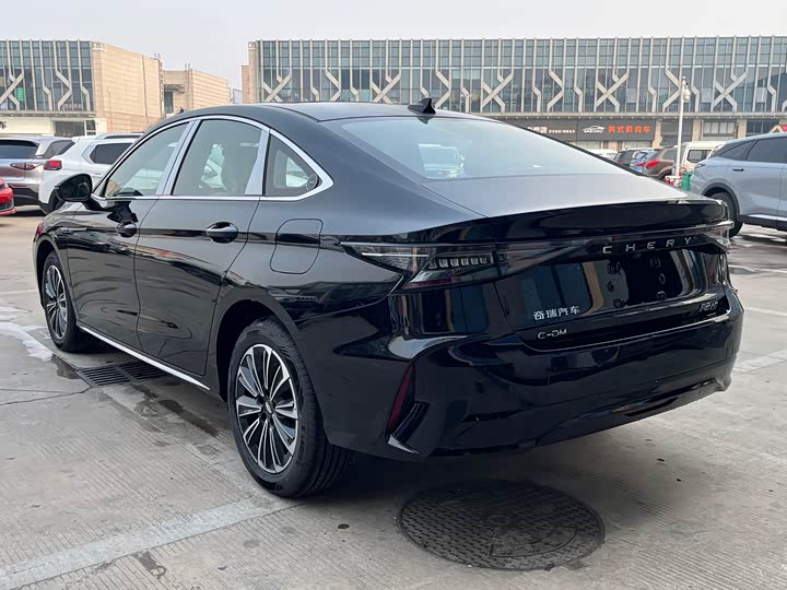 Фото 7 - Chery Fulwin A8