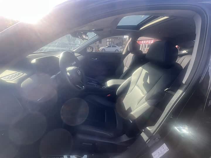 Фото 4 - Honda Accord