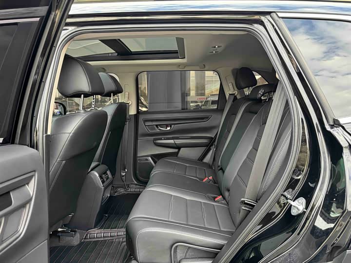 Фото 6 - Honda CR-V