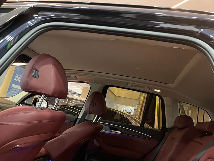 Фото 16 - BMW X3